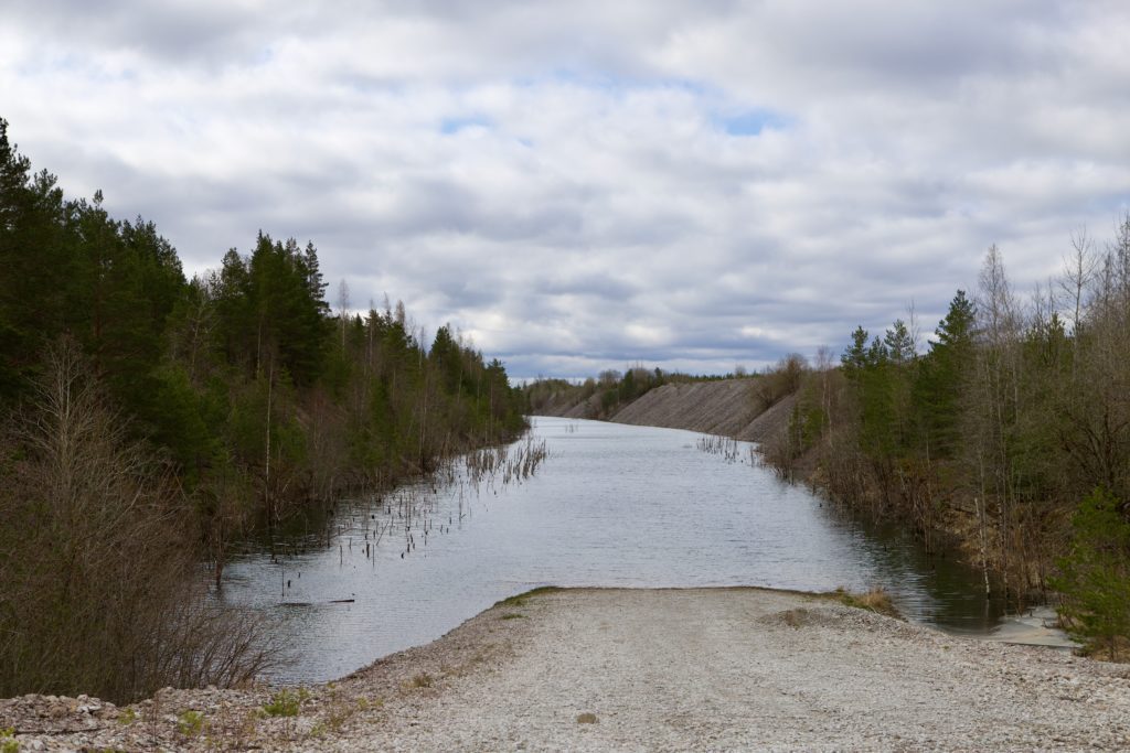 Image Credit: Scars of oil shale mining at Ida Viru © Katherine Fama 2023